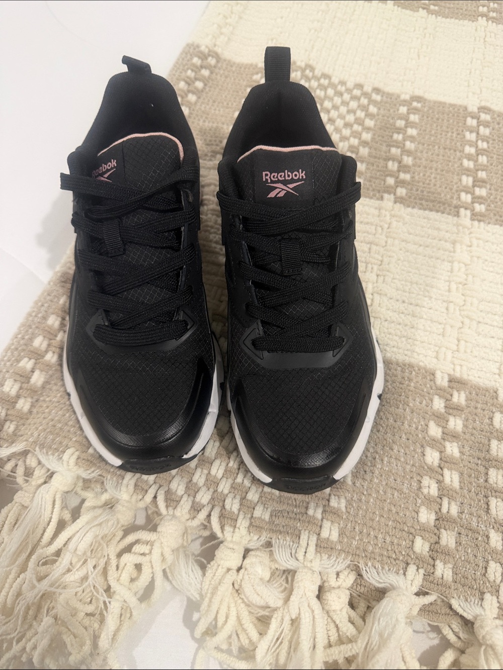 Reebok Women's Black Athletic Sneakers with Pink Accents